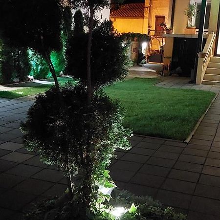 Apartments Sofija Ni Екстериор снимка