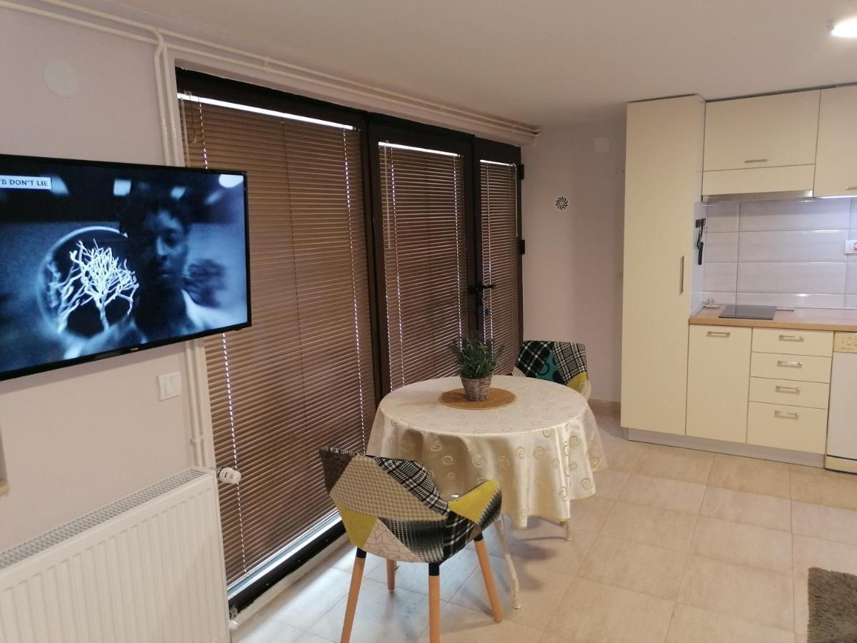 Apartments Sofija Ni Екстериор снимка