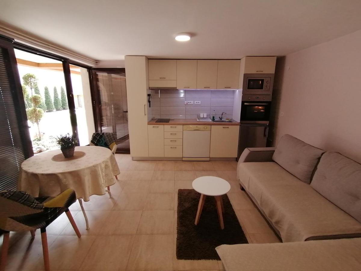 Apartments Sofija Ni Екстериор снимка