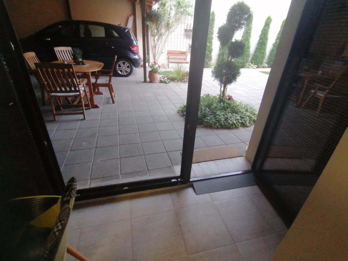 Apartments Sofija Ni Екстериор снимка